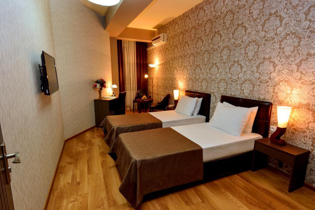 Hotel Diamond Tbilisi Ruang foto